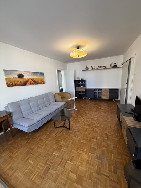 Drumul Taberei, metrou Favorit,