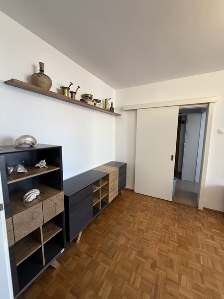 Drumul Taberei, metrou Favorit,