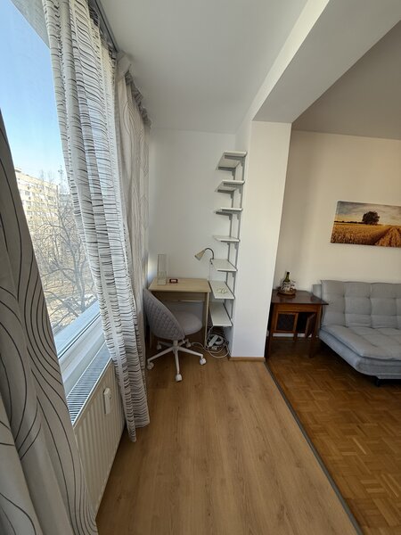 Drumul Taberei, metrou Favorit,